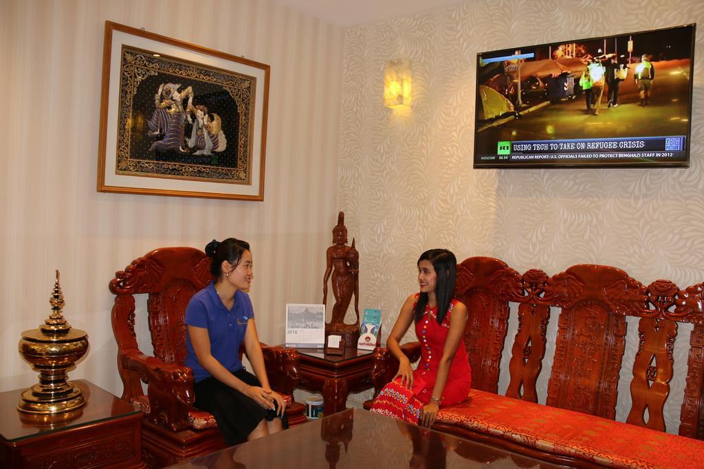 โรงแรม8เดย์ ย่างกุ้ง ภายนอก รูปภาพ